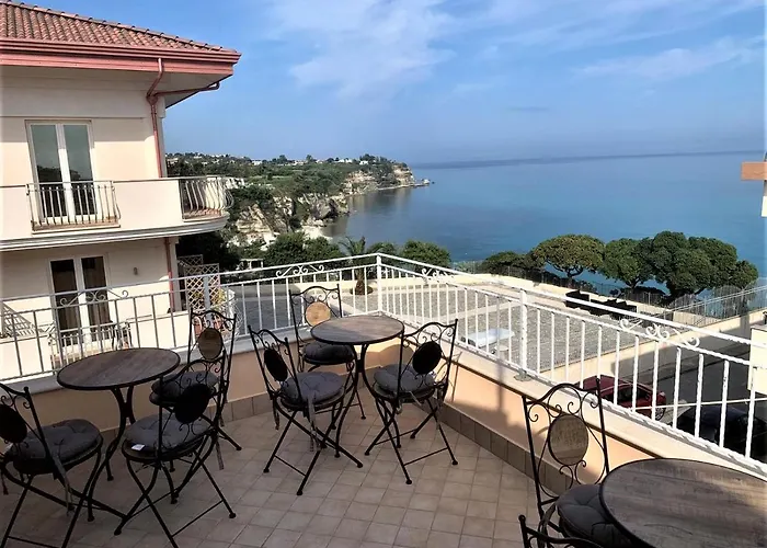 לינה וארוחת בוקר Horizon